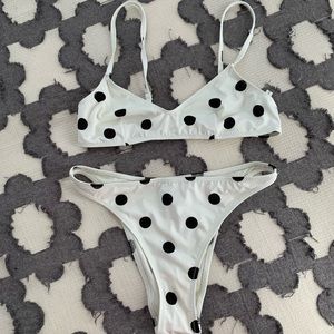 SOLID & STRIPED bikini!